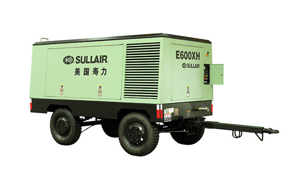 E600XH-E750中低壓系列電機移動式螺桿空壓機